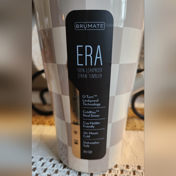 Brumate x Krista Horton Tan Checker 30oz Era - Picture 3 of 7